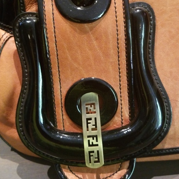 Fendi B Bag - Picture 2 of 8